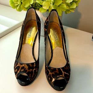Michael Kors Leopard Hair Peep Toe Platform Heels Pumps Sz 7.5